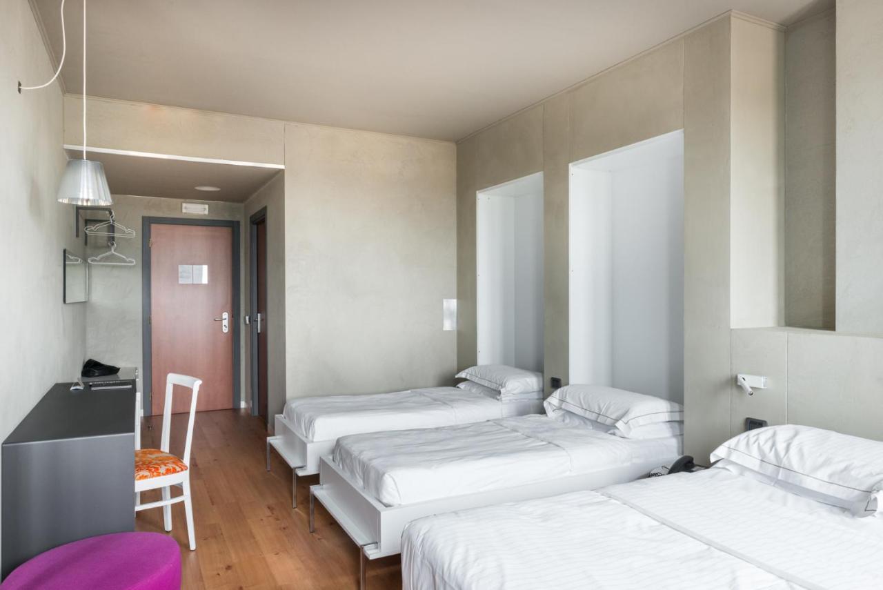 Point Hotel Пьове-Ди-Сакко Экстерьер фото